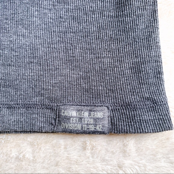 Calvin Klein lightweight polo - Picture 2 of 3